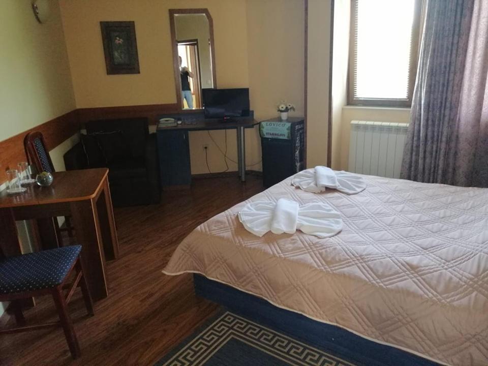 Хотел Омега Stara Zagora Exterior foto